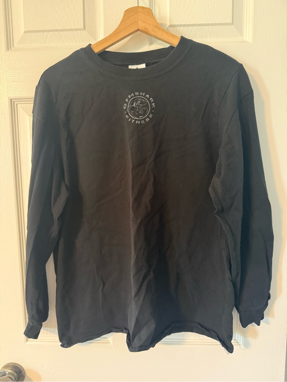 Gymshark Black Long-Sleeve Crewneck with Subtle Chest Logo